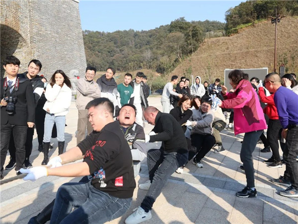 “力聚城投‘記憶’展望美好未來”——城投集團(tuán)開展迎新年活動